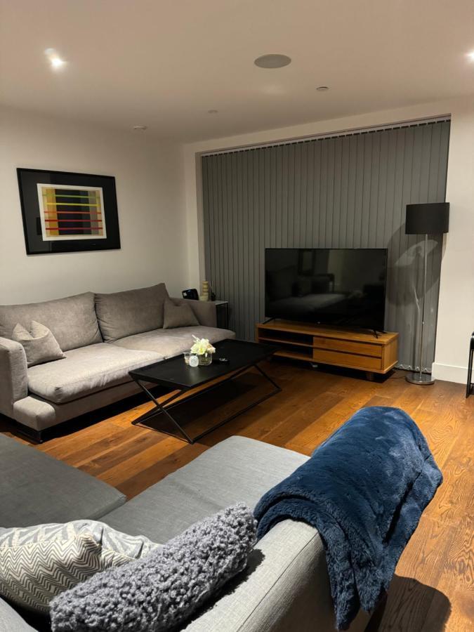 2 Bed 2 Bath - Amazing Views Of London And River Thames Dış mekan fotoğraf